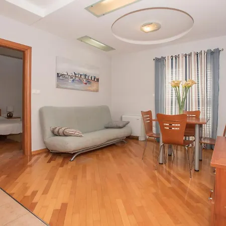 Brkic Apartment Makarska
