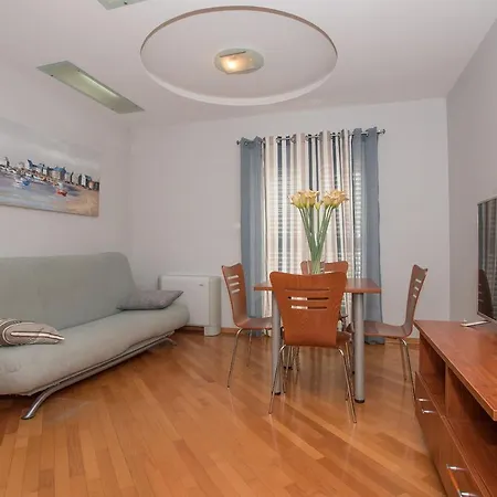 Brkic Apartment